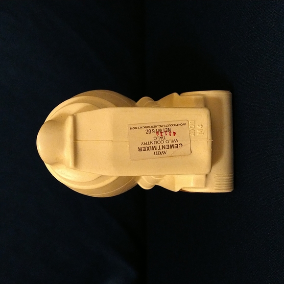 Vintage Avon Cement Mixer Decanter Bottle Wild Country After Shave FULL - Picture 5 of 6